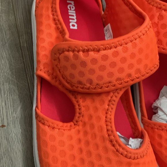 Kids Remia Rantaan Barefoot Sandals - Picture 4 of 9